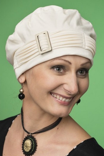 Baret z bambusoveho vlákna a ozdobou carolin. – Obrázok 3
